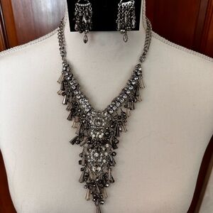 Premiere Designs Tribeca Necklace Rhinestones Crystals with Enhancer Silver Tone